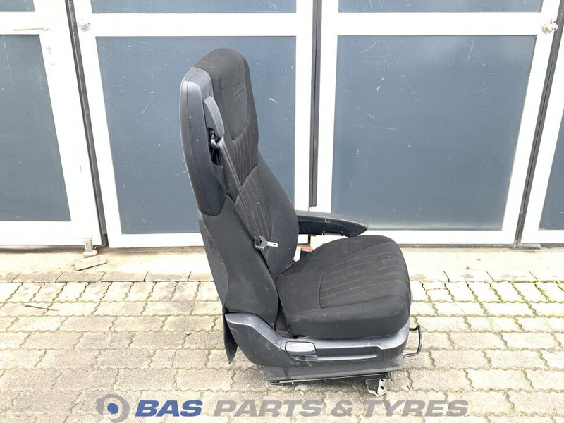 DAF CF Euro 6 Bijrijdersstoel DAF 2104712 - Banco para Camião: foto 4 DAF CF Euro 6 Bijrijdersstoel DAF 2104712 - Banco para Camião: foto 4