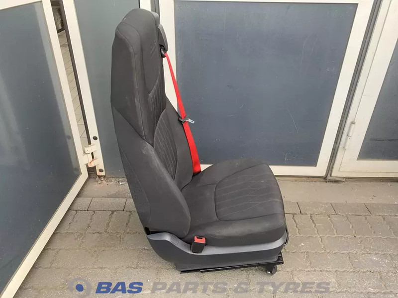 DAF CF Euro 6 Bijrijdersstoel DAF 2105730 - Banco para Camião: foto 4 DAF CF Euro 6 Bijrijdersstoel DAF 2105730 - Banco para Camião: foto 4