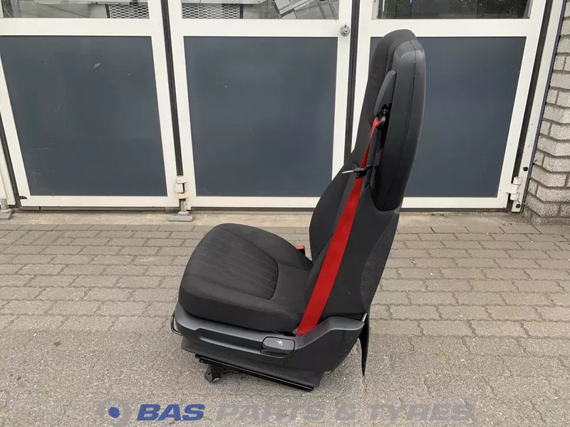 DAF CF Euro 6 Bijrijdersstoel DAF 2105730 - Banco para Camião: foto 2 DAF CF Euro 6 Bijrijdersstoel DAF 2105730 - Banco para Camião: foto 2