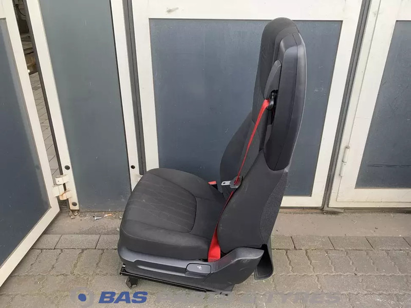 DAF CF Euro 6 Bijrijdersstoel DAF 2105730 - Banco para Camião: foto 2 DAF CF Euro 6 Bijrijdersstoel DAF 2105730 - Banco para Camião: foto 2