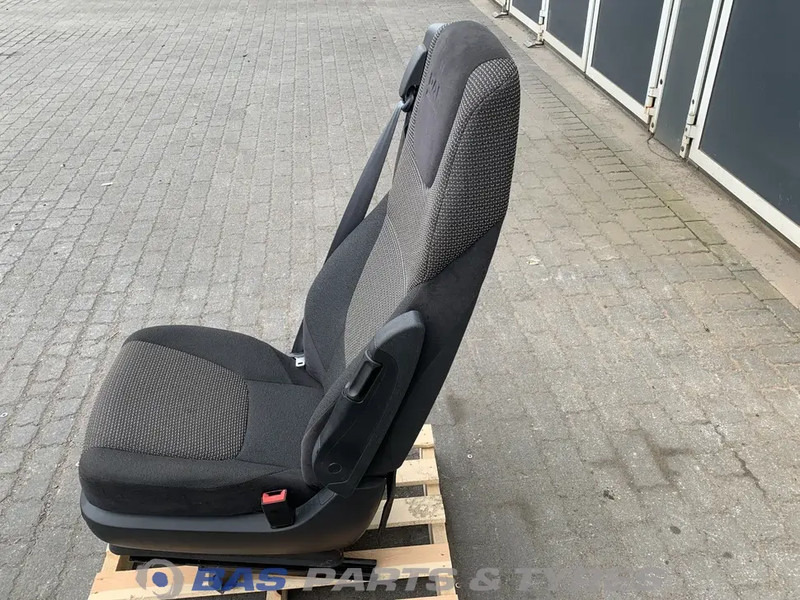 DAF CF Euro 6 - Banco para Camião: foto 2 DAF CF Euro 6 - Banco para Camião: foto 2