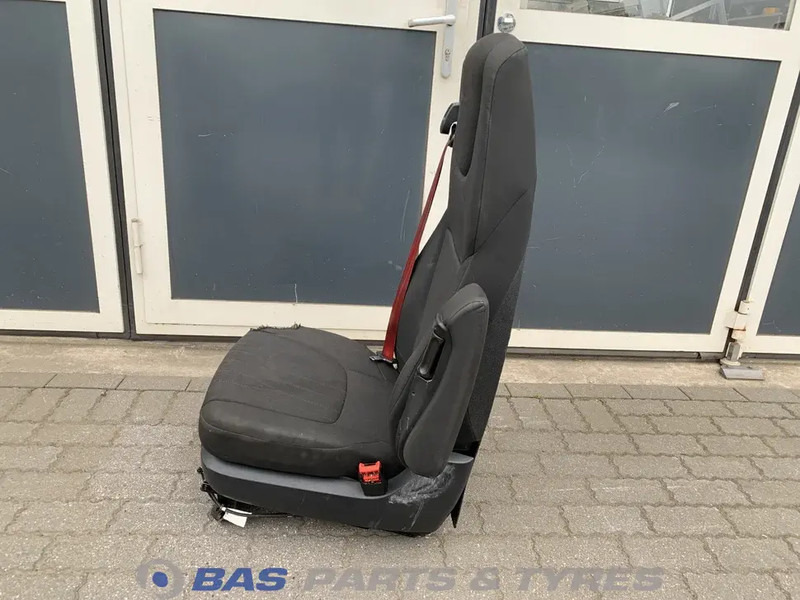 DAF CF Euro 6 - Banco para Camião: foto 2 DAF CF Euro 6 - Banco para Camião: foto 2