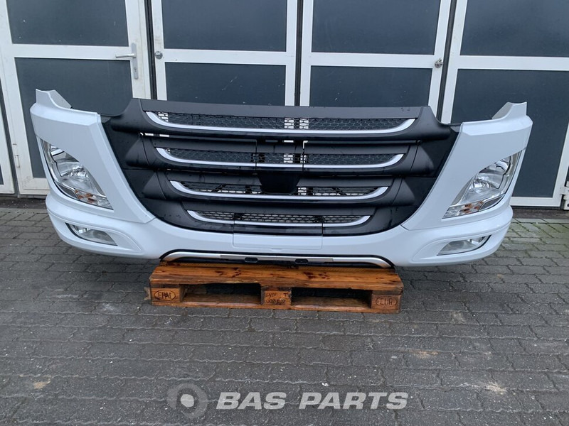 DAF CF Euro 6 - Para-choque para Camião: foto 1 DAF CF Euro 6 - Para-choque para Camião: foto 1