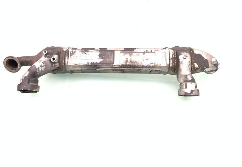 DAF EGR koeler DAF 1922163 - Radiador EGR para Camião: foto 3 DAF EGR koeler DAF 1922163 - Radiador EGR para Camião: foto 3