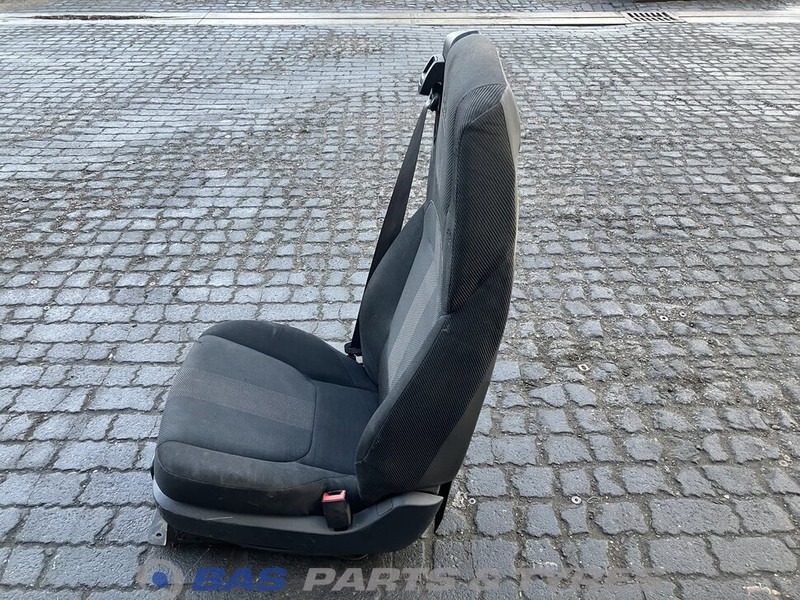 DAF XF G2 Bijrijdersstoel DAF 2438084 - Banco para Camião: foto 1 DAF XF G2 Bijrijdersstoel DAF 2438084 - Banco para Camião: foto 1