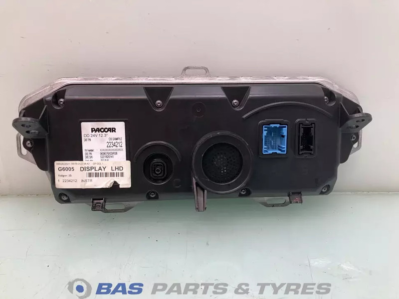 DAF XF G2 Instrumentenpaneel DAF 2234212 - Painel de instrumentos para Camião: foto 2 DAF XF G2 Instrumentenpaneel DAF 2234212 - Painel de instrumentos para Camião: foto 2