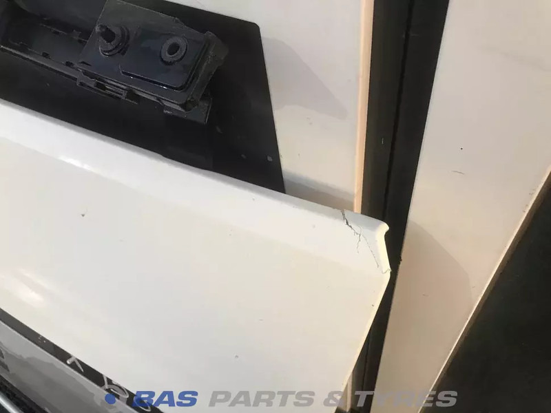 DAF XF106 Grille DAF 1892076 - Grade radiador para Camião: foto 3 DAF XF106 Grille DAF 1892076 - Grade radiador para Camião: foto 3