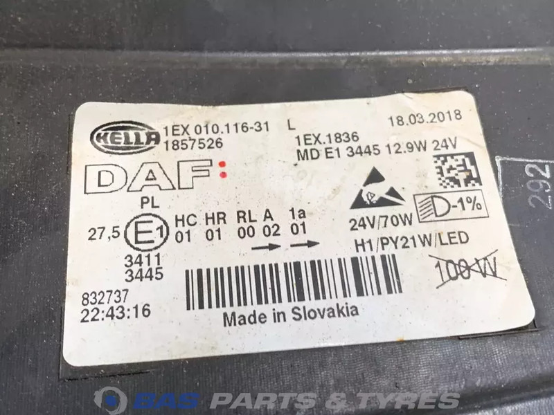 DAF XF106 - Farol dianteira para Camião: foto 3 DAF XF106 - Farol dianteira para Camião: foto 3