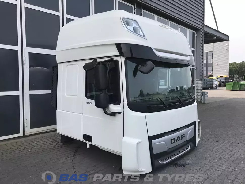 DAF XF106 - Cabine e interior para Camião: foto 2 DAF XF106 - Cabine e interior para Camião: foto 2
