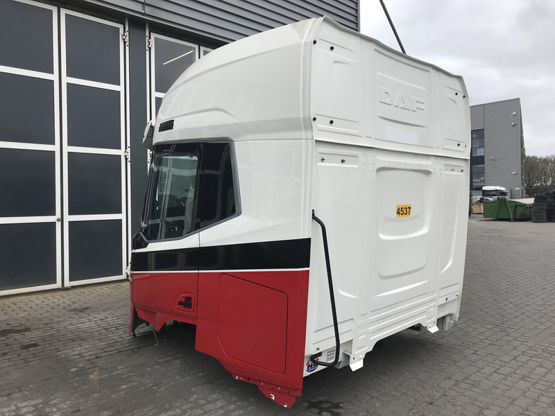 DAF XG+ - Cabine e interior para Camião: foto 3 DAF XG+ - Cabine e interior para Camião: foto 3