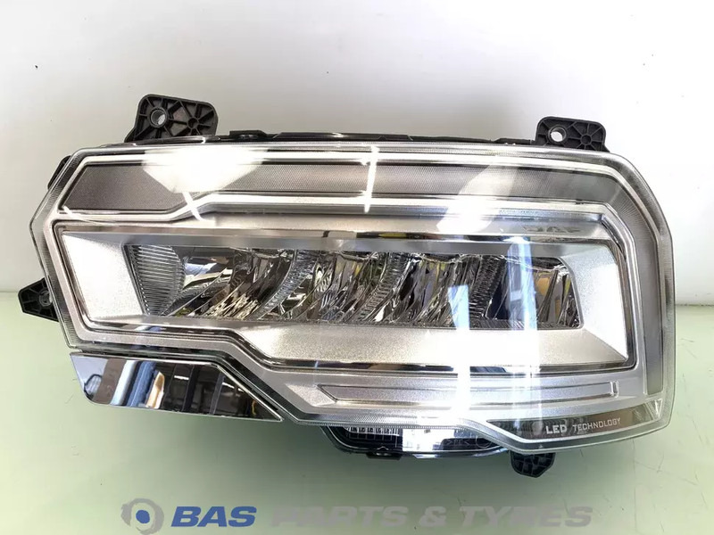 DAF XG - Farol dianteira para Camião: foto 1 DAF XG - Farol dianteira para Camião: foto 1