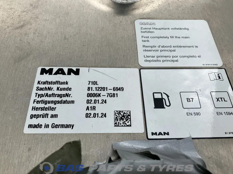 MAN Brandstoftank MAN 710 Liter 81122016766 - Tanque de combustível para Camião: foto 5 MAN Brandstoftank MAN 710 Liter 81122016766 - Tanque de combustível para Camião: foto 5