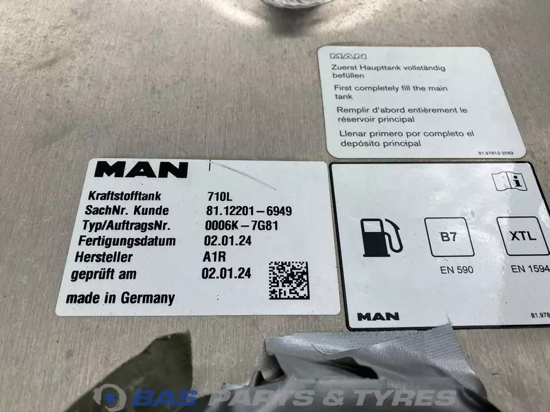 MAN Brandstoftank MAN 710 Liter 81122016766 - Tanque de combustível para Camião: foto 5 MAN Brandstoftank MAN 710 Liter 81122016766 - Tanque de combustível para Camião: foto 5