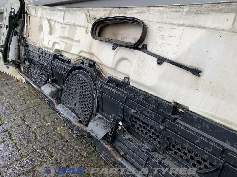 Mercedes-Benz Actros MP4 - Grade radiador para Camião: foto 3 Mercedes-Benz Actros MP4 - Grade radiador para Camião: foto 3