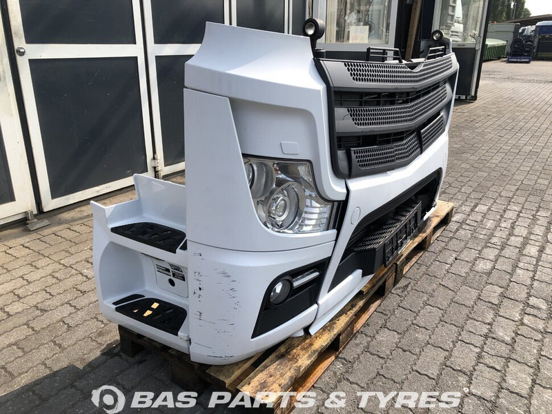 Mercedes-Benz Actros MP4 - Para-choque para Camião: foto 3 Mercedes-Benz Actros MP4 - Para-choque para Camião: foto 3