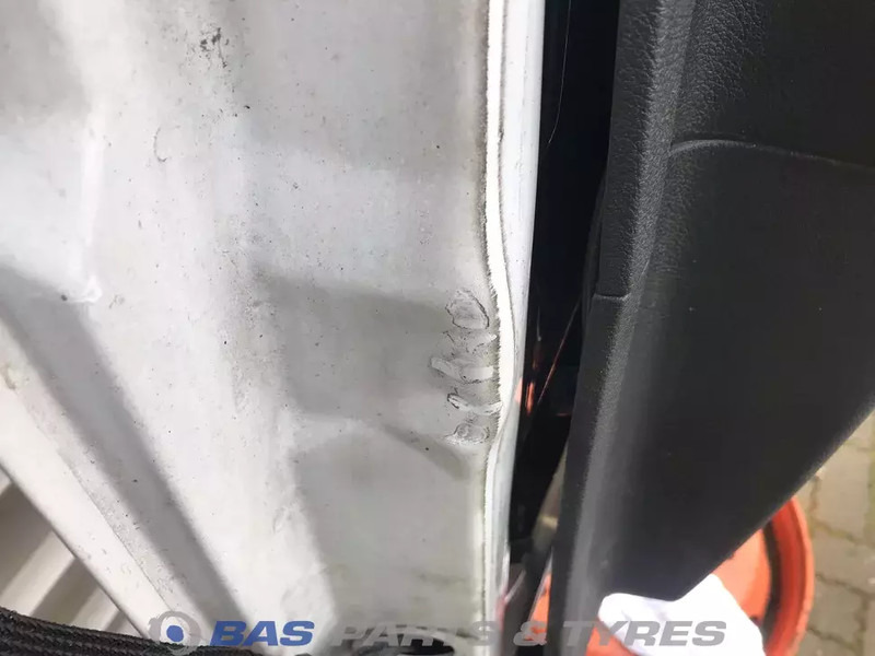 Mercedes-Benz Atego Portier Rechts Mercedes A 940 720 04 05 - Porta e peças para Camião: foto 5 Mercedes-Benz Atego Portier Rechts Mercedes A 940 720 04 05 - Porta e peças para Camião: foto 5