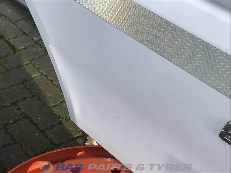 Mercedes-Benz Atego Portier Rechts Mercedes A 940 720 04 05 - Porta e peças para Camião: foto 4 Mercedes-Benz Atego Portier Rechts Mercedes A 940 720 04 05 - Porta e peças para Camião: foto 4