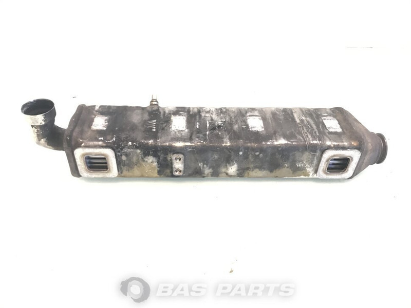 Mercedes-Benz EGR koeler Mercedes A 936 142 07 79 - Radiador EGR para Camião: foto 2 Mercedes-Benz EGR koeler Mercedes A 936 142 07 79 - Radiador EGR para Camião: foto 2