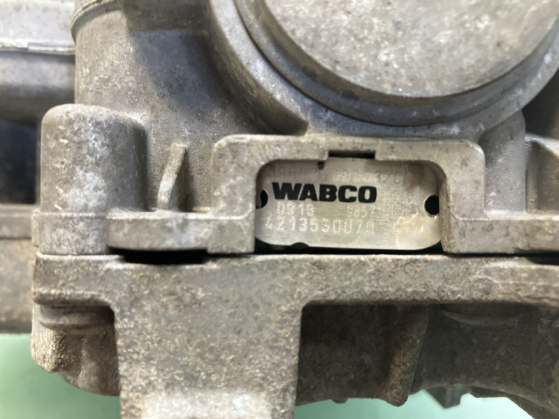 Mercedes-Benz Schakelcilinderhuis Mercedes A 948 260 09 63 - Caixa de velocidade para Camião: foto 3 Mercedes-Benz Schakelcilinderhuis Mercedes A 948 260 09 63 - Caixa de velocidade para Camião: foto 3