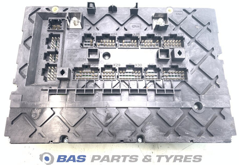 Mercedes-Benz Zekeringkast Mercedes A 001 446 20 58 - Centralina electrónica para Camião: foto 1 Mercedes-Benz Zekeringkast Mercedes A 001 446 20 58 - Centralina electrónica para Camião: foto 1