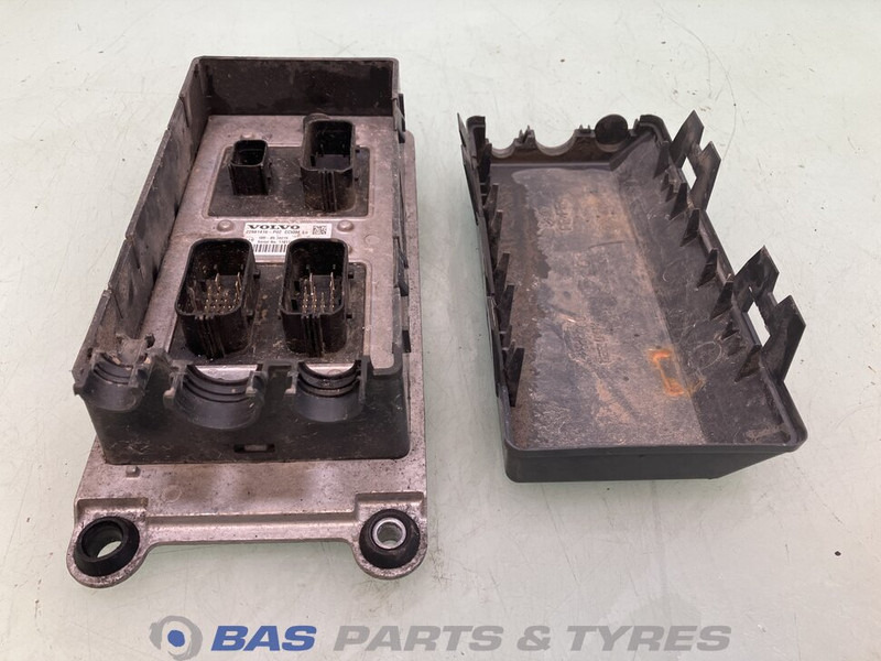 Volvo Regeleenheid CCIOM Volvo 22053759 - Peça de reposição para Camião: foto 1 Volvo Regeleenheid CCIOM Volvo 22053759 - Peça de reposição para Camião: foto 1