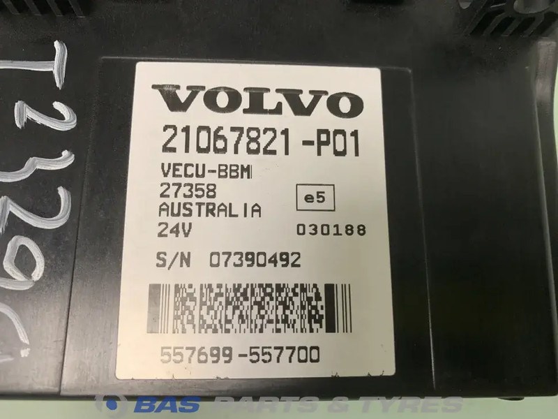 Volvo Regeleenheid VECU Volvo 20538397 - Peça de reposição para Camião: foto 2 Volvo Regeleenheid VECU Volvo 20538397 - Peça de reposição para Camião: foto 2