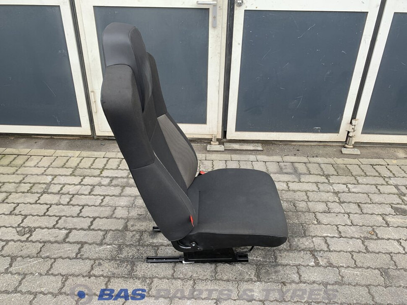 Renault Bijrijdersstoel Renault 7482514839 - Banco para Camião: foto 4 Renault Bijrijdersstoel Renault 7482514839 - Banco para Camião: foto 4