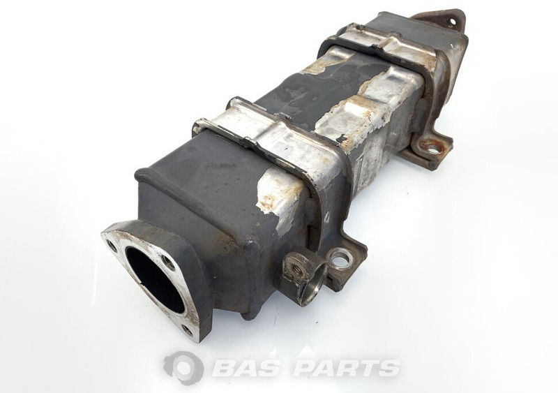 Renault EGR koeler Renault 7421606571 - Radiador EGR para Camião: foto 1 Renault EGR koeler Renault 7421606571 - Radiador EGR para Camião: foto 1