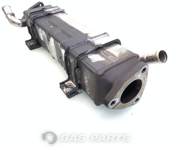 Renault EGR koeler Renault 7421885006 - Radiador EGR para Camião: foto 3 Renault EGR koeler Renault 7421885006 - Radiador EGR para Camião: foto 3