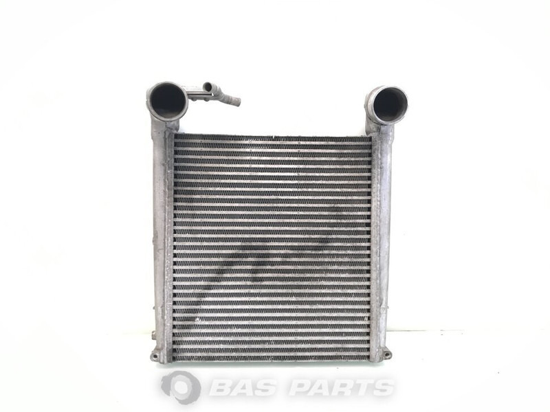 Renault - Intercooler para Camião: foto 1 Renault - Intercooler para Camião: foto 1
