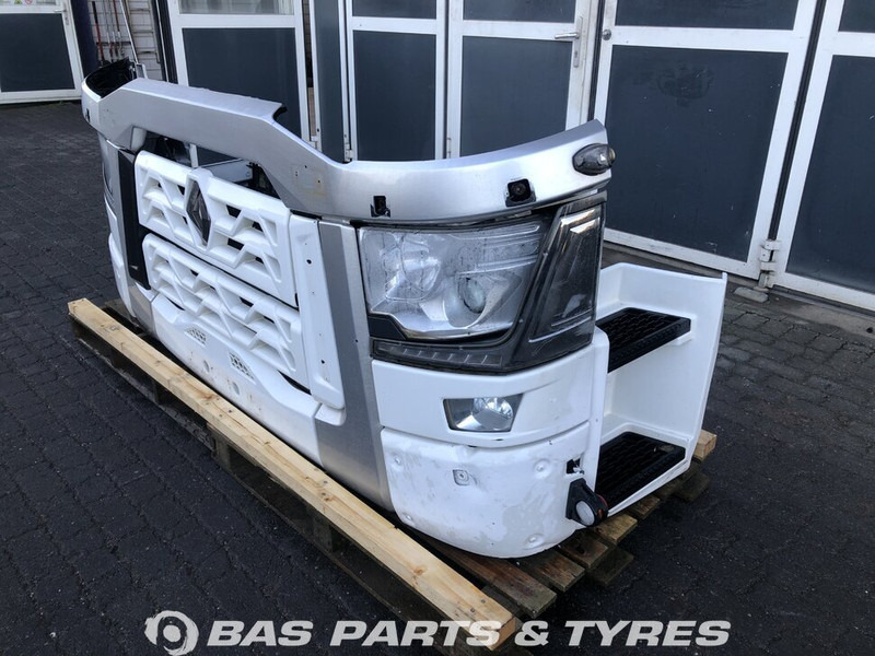 Renault T-Serie Bumper Renault 7423309367 - Para-choque para Camião: foto 2 Renault T-Serie Bumper Renault 7423309367 - Para-choque para Camião: foto 2