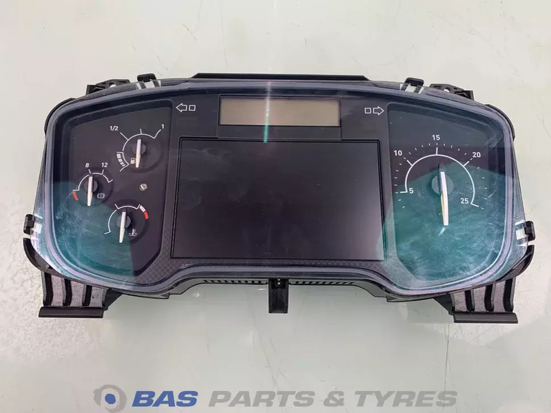 Renault T-Serie - Painel de instrumentos para Camião: foto 1 Renault T-Serie - Painel de instrumentos para Camião: foto 1