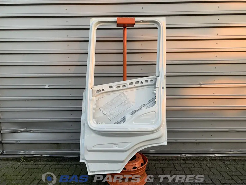 Scania R-Serie Portier Rechts Scania 2044984 - Porta e peças para Camião: foto 2 Scania R-Serie Portier Rechts Scania 2044984 - Porta e peças para Camião: foto 2