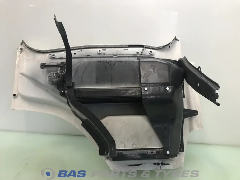 Scania S-Serie NextGen Opstap Links Scania 2422394 - Carroceria e exterior para Camião: foto 2 Scania S-Serie NextGen Opstap Links Scania 2422394 - Carroceria e exterior para Camião: foto 2