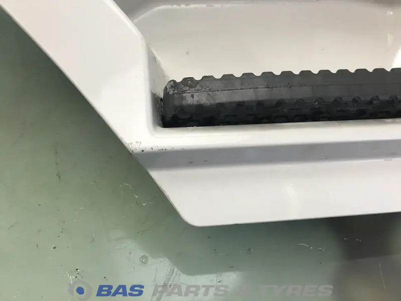 Scania S-Serie NextGen Opstap Rechts Scania 2422396 - Carroceria e exterior para Camião: foto 5 Scania S-Serie NextGen Opstap Rechts Scania 2422396 - Carroceria e exterior para Camião: foto 5