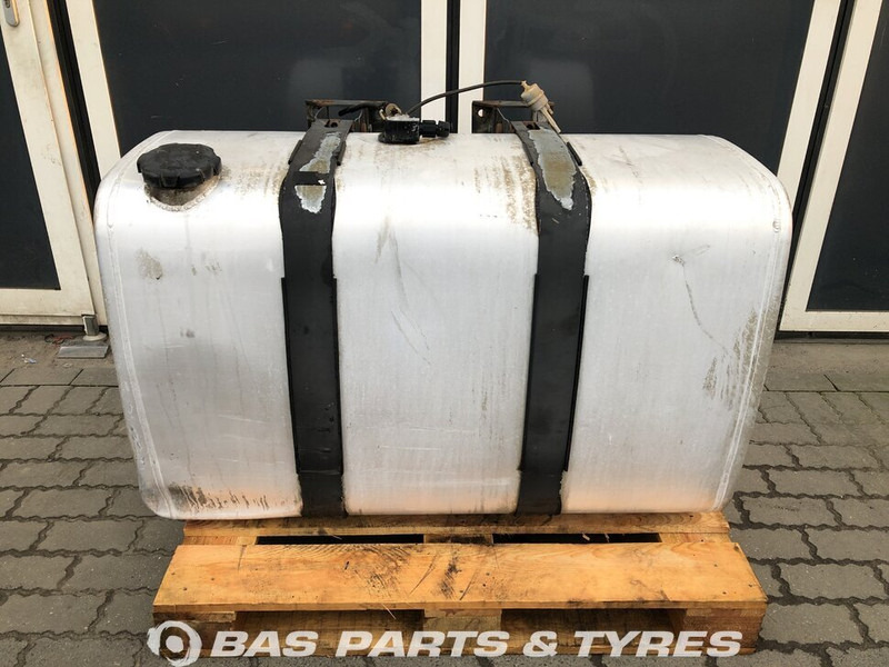 Volvo Brandstoftank Volvo 450 Liter G0000124 - Tanque de combustível para Camião: foto 1 Volvo Brandstoftank Volvo 450 Liter G0000124 - Tanque de combustível para Camião: foto 1