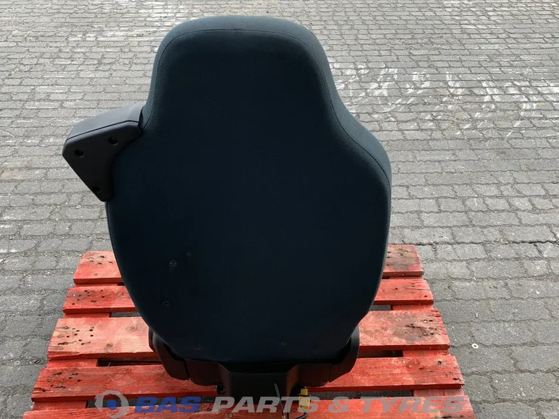 Volvo FE Euro 6 - Banco para Camião: foto 3 Volvo FE Euro 6 - Banco para Camião: foto 3