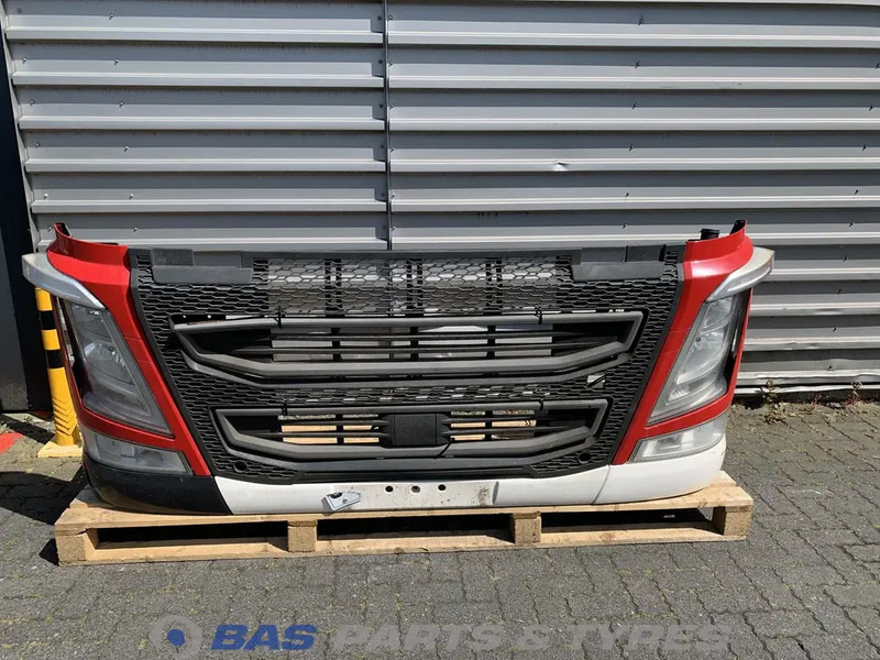 Volvo FH4 Bumper Volvo 21601499 - Para-choque para Camião: foto 1 Volvo FH4 Bumper Volvo 21601499 - Para-choque para Camião: foto 1