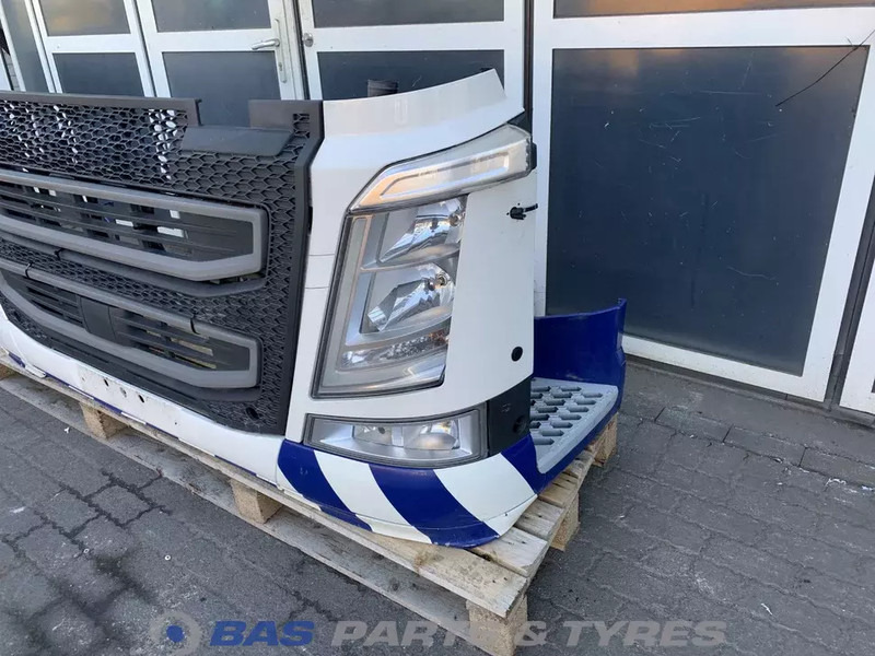 Volvo FH4 Bumper Volvo 82139942 - Para-choque para Camião: foto 2 Volvo FH4 Bumper Volvo 82139942 - Para-choque para Camião: foto 2