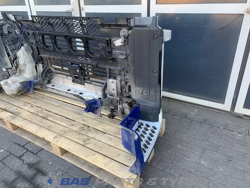 Volvo FH4 Bumper Volvo 82139942 - Para-choque para Camião: foto 5 Volvo FH4 Bumper Volvo 82139942 - Para-choque para Camião: foto 5