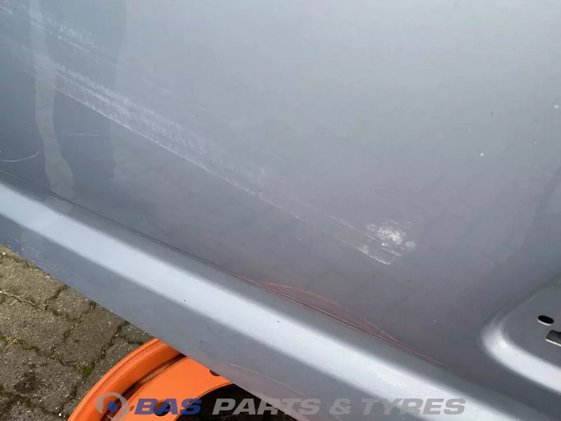 Volvo FH4 - Porta e peças para Camião: foto 3 Volvo FH4 - Porta e peças para Camião: foto 3