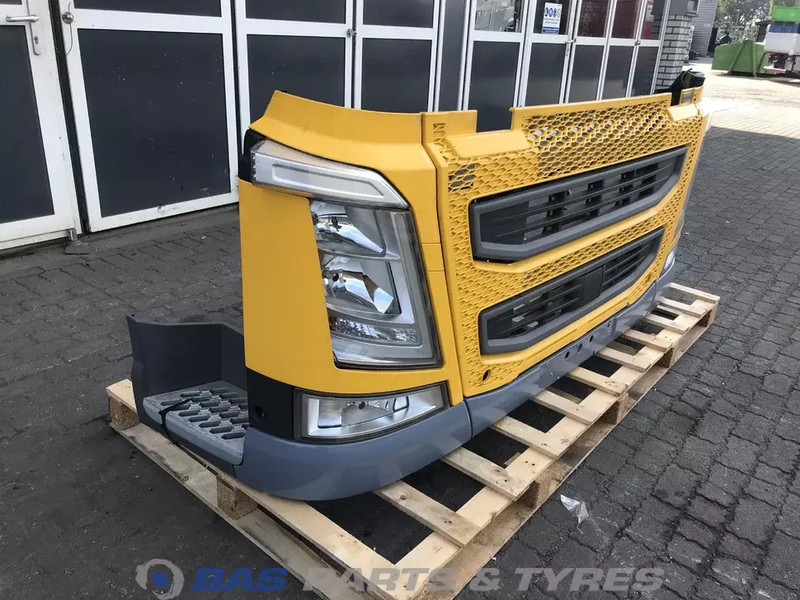 Volvo FH4 - Para-choque para Camião: foto 3 Volvo FH4 - Para-choque para Camião: foto 3