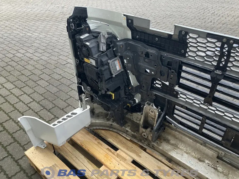 Volvo FH4 - Para-choque para Camião: foto 5 Volvo FH4 - Para-choque para Camião: foto 5