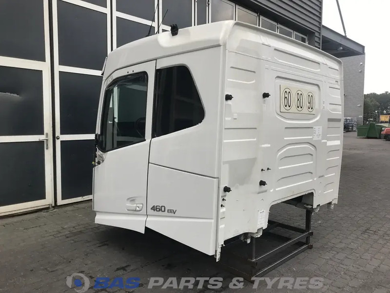 Volvo FH4 Volvo Sleeper Cab L2H1 82271553 - Cabine e interior para Camião: foto 4 Volvo FH4 Volvo Sleeper Cab L2H1 82271553 - Cabine e interior para Camião: foto 4