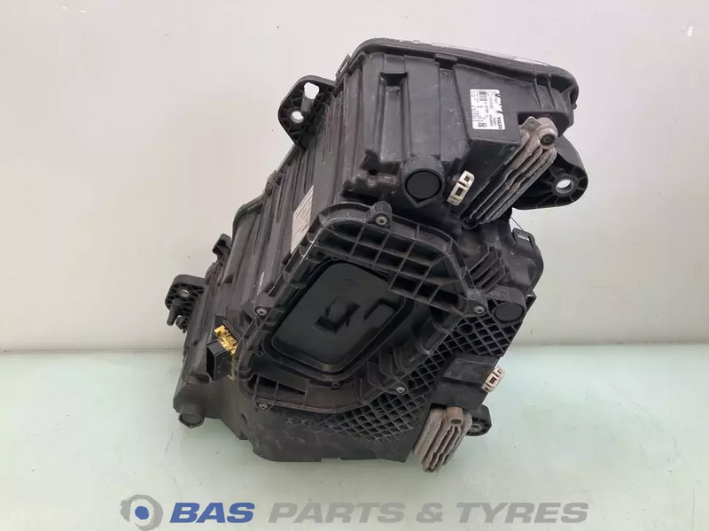 Volvo FH4B Koplamp Rechts 23752671 - Farol dianteira para Camião: foto 3 Volvo FH4B Koplamp Rechts 23752671 - Farol dianteira para Camião: foto 3