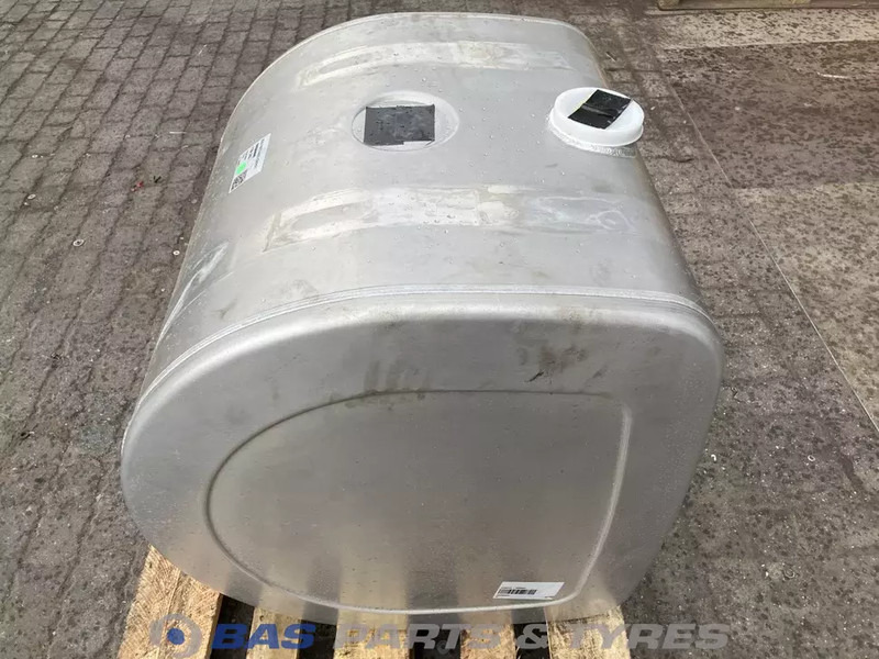 Volvo - Tanque de combustível para Camião: foto 2 Volvo - Tanque de combustível para Camião: foto 2