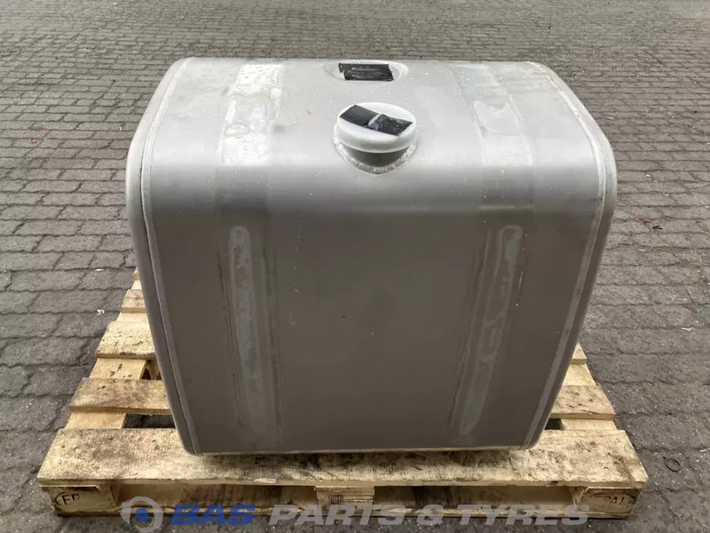 Volvo - Tanque de combustível para Camião: foto 1 Volvo - Tanque de combustível para Camião: foto 1