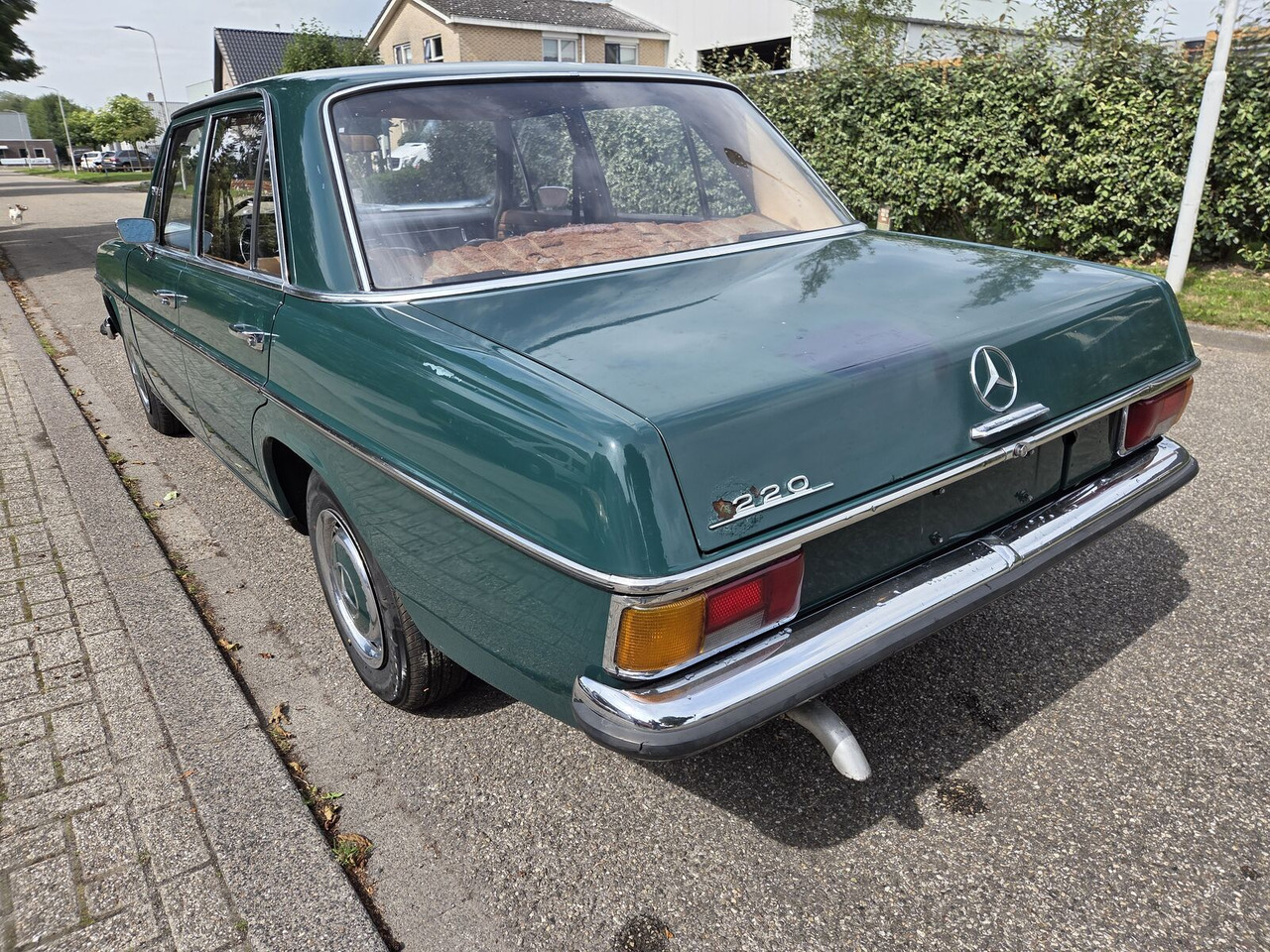 Mercedes-Benz 220 (W115) auto - Automóvel: foto 5 Mercedes-Benz 220 (W115) auto - Automóvel: foto 5
