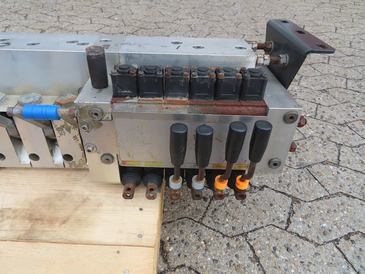 Goldhofer Bejeningsblok t. uni-svanehals - Peça de reposição para Reboque: foto 2 Goldhofer Bejeningsblok t. uni-svanehals - Peça de reposição para Reboque: foto 2