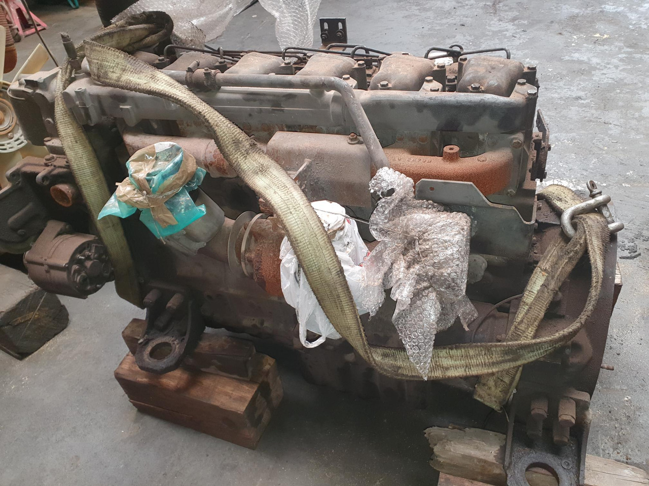 Motor Liebherr D926TIE (para piezas) - Motor para Máquina de construção: foto 4 Motor Liebherr D926TIE (para piezas) - Motor para Máquina de construção: foto 4